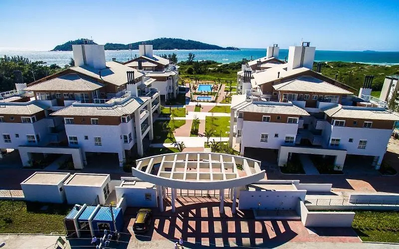 Lindo Apartamento Frente Mar Em Condominio Club Florianópolis Brasil