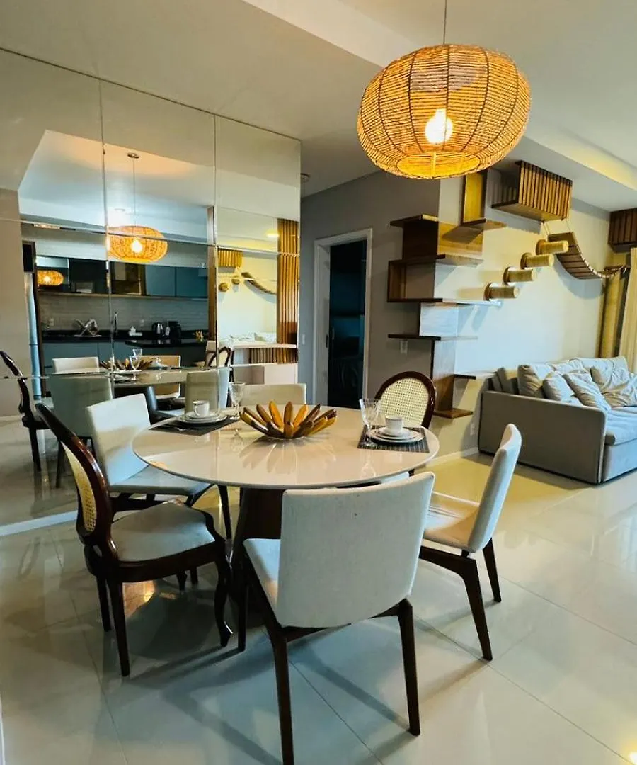 Lindo Apartamento Frente Mar Em Condominio Club Florianópolis