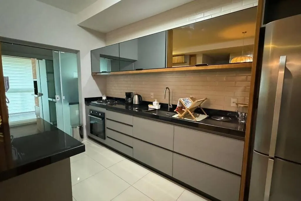 Lindo Apartamento Frente Mar Em Condominio Club Florianópolis