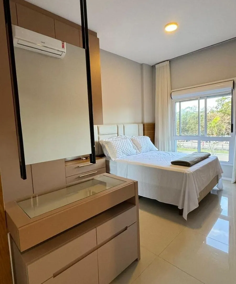 Lindo Apartamento Frente Mar Em Condominio Club Florianopolis 0*,  Brazil