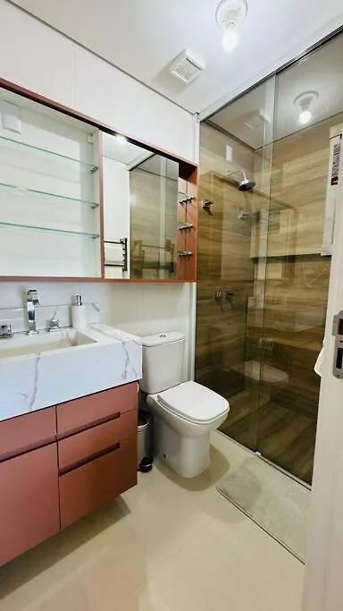 Lindo Apartamento Frente Mar Em Condominio Club Florianopolis Apartment